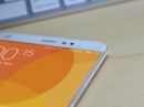  Xiaomi Mi5:  Snapdragon 820, 4    QHD-