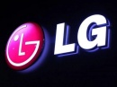 LG начнет продавать iPhone в фирменных магазинах в августе, несмотря на протесты Samsung