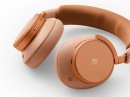 Bang & Olufsen    Beoplay H100  $1549