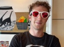 Meta совместно с Oakley представила умные очки для спортсменов